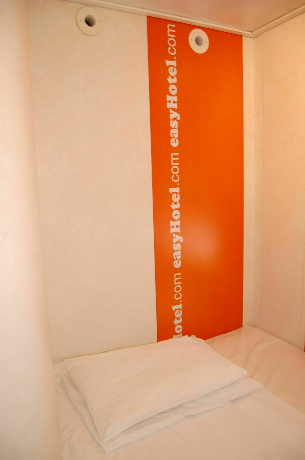 Easyhotel South Kensington Londra Dış mekan fotoğraf